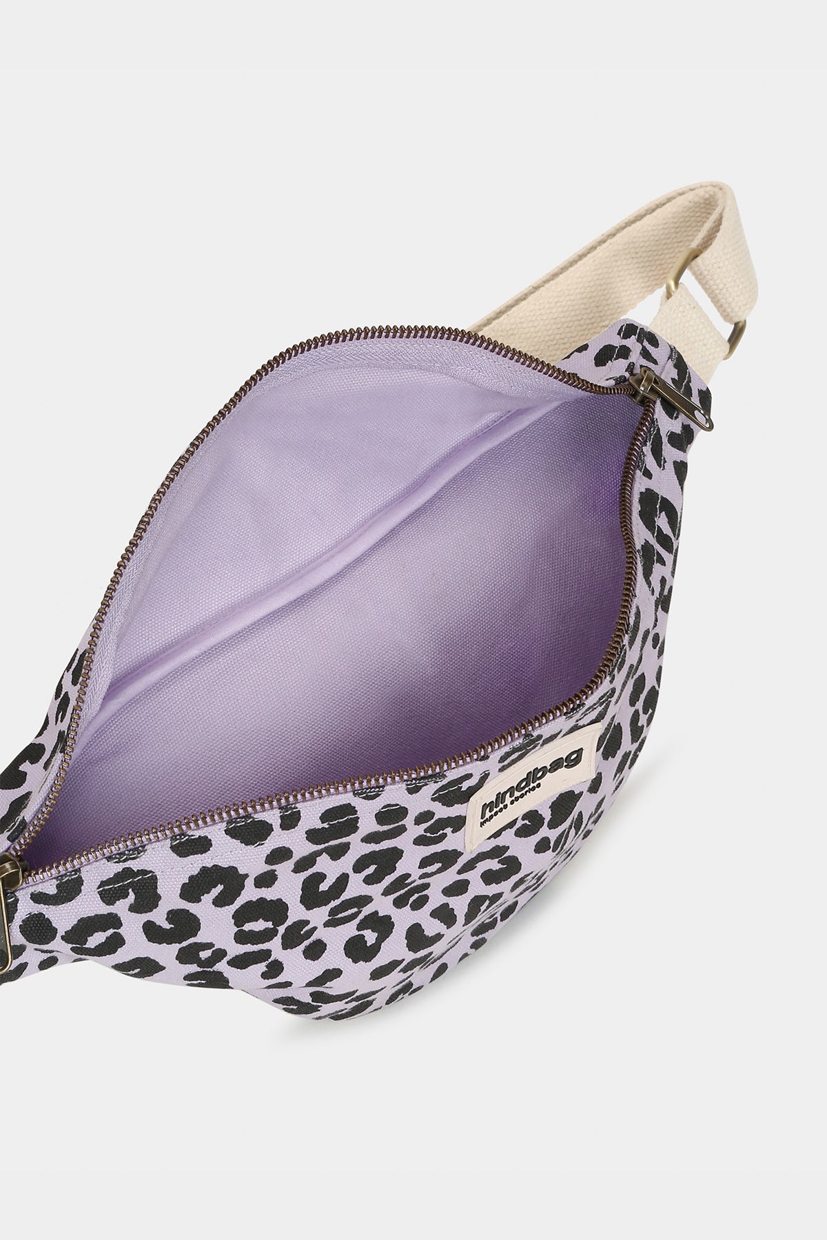Olivia Leopard Lilac fanny pack