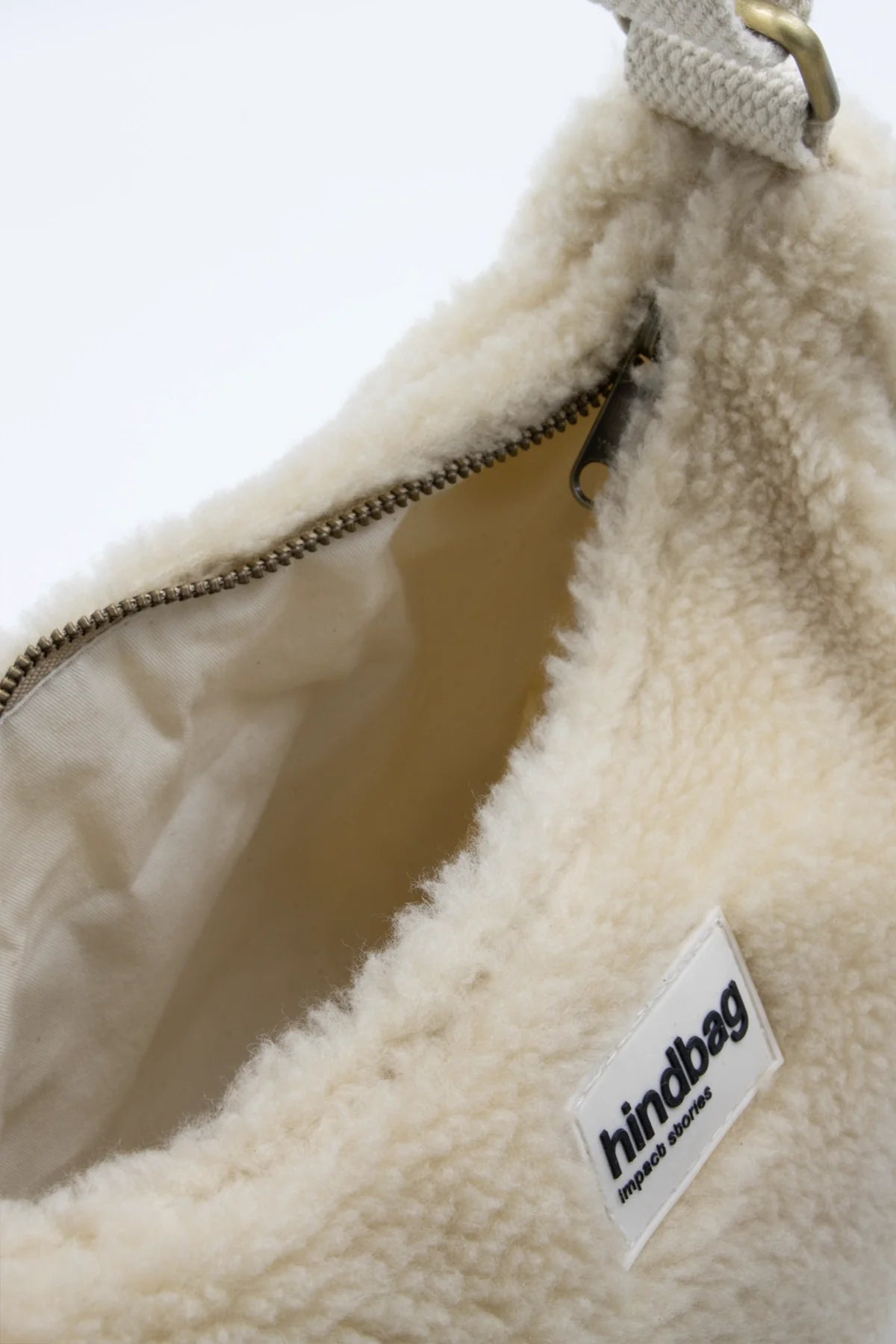Rosa Teddy Bag