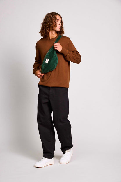 L Sasha fanny pack in pine green corduroy