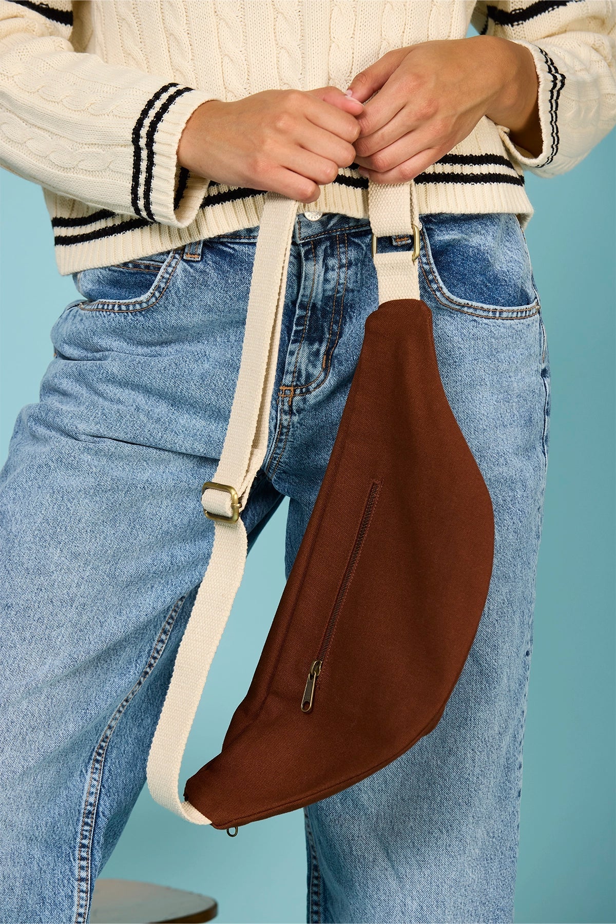 XL Sofia Chocolate Fanny Pack