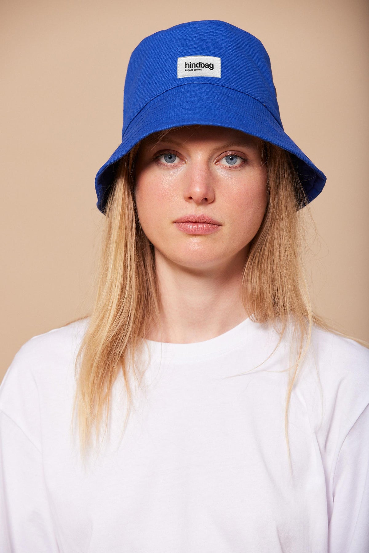 Bob Electric blue