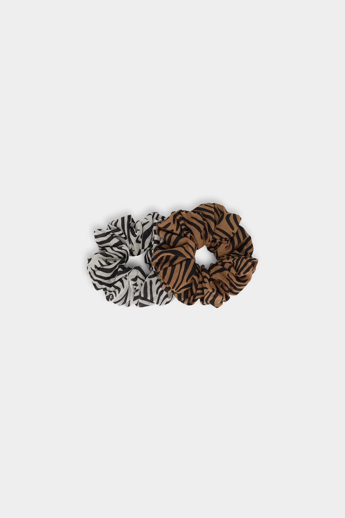 Calcutta scrunchie