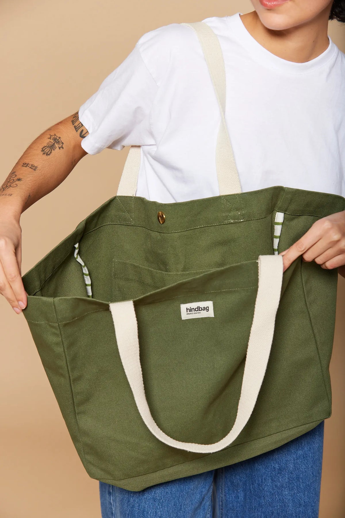 Claude Olive tote bag