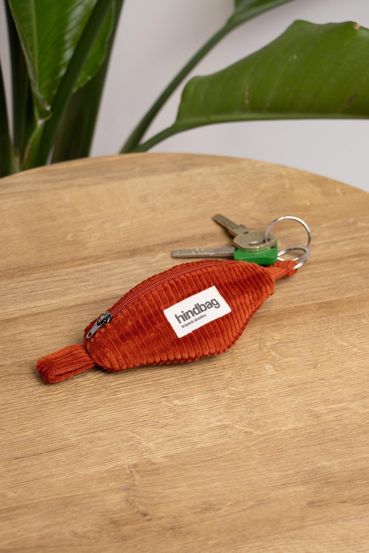 Côme Brick Corduroy Banana Keychain