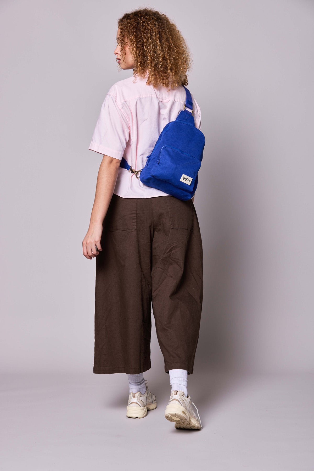 Felix Sling Bag Electric Blue