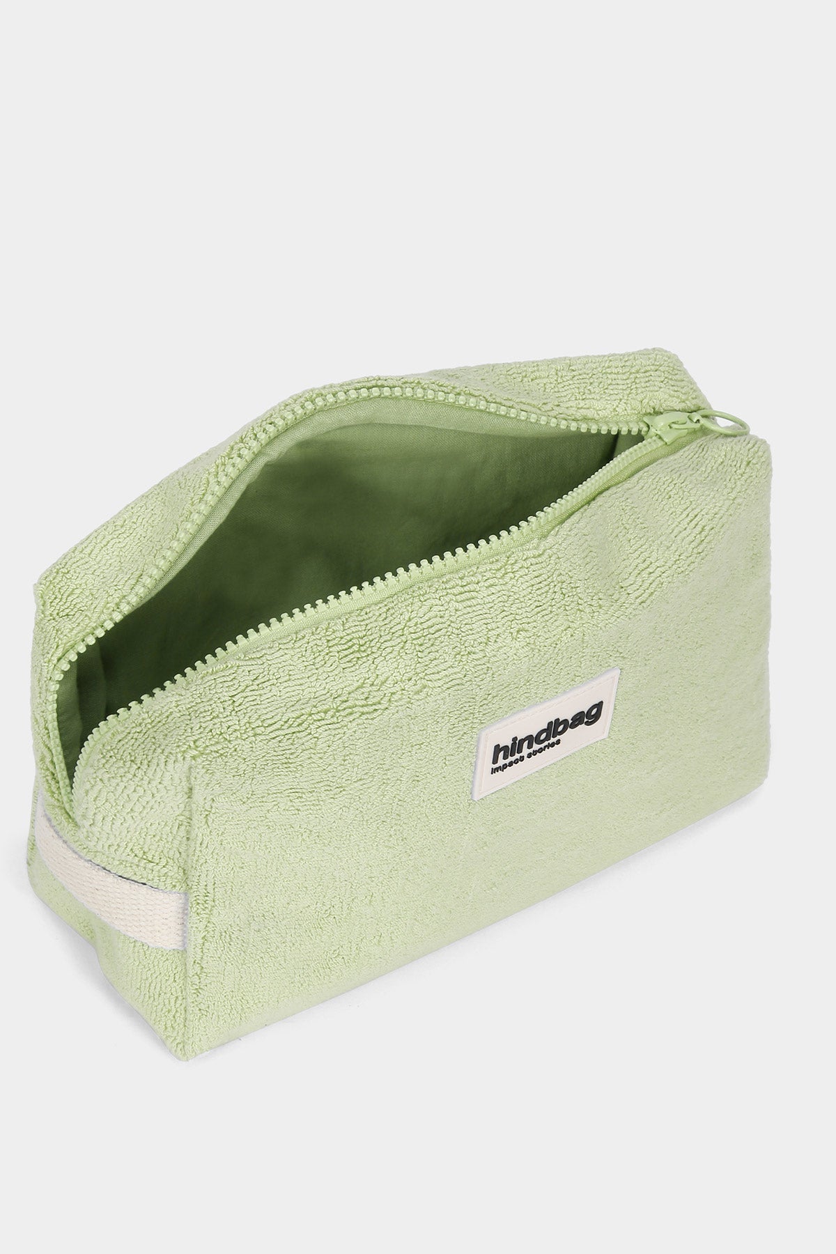 Léon Terry toiletry bag in almond green