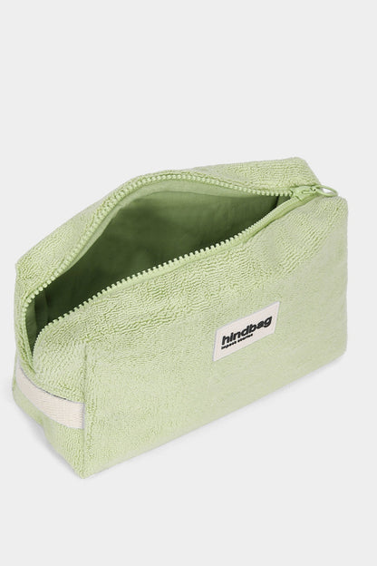 Léon Terry toiletry bag in almond green