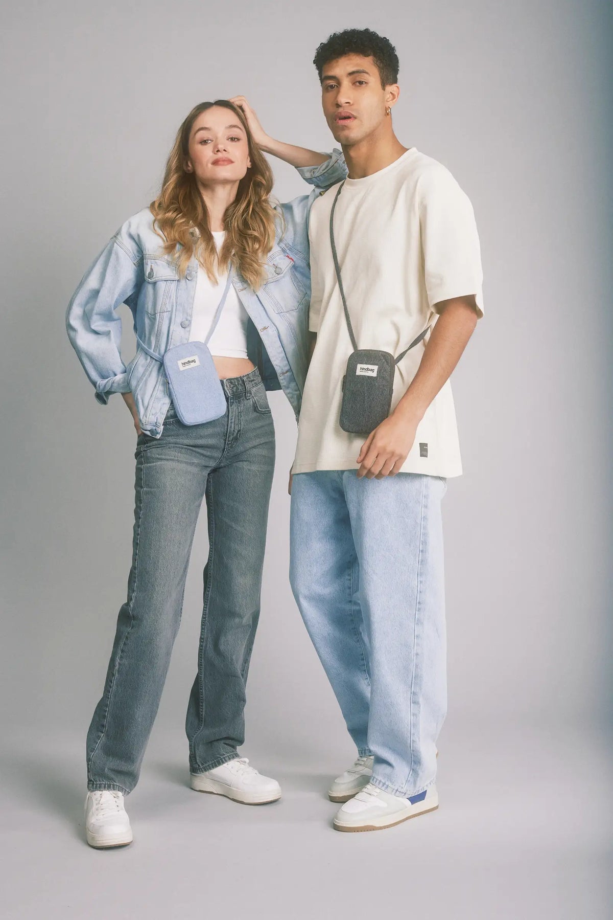 Bill Denim Gray phone pouch