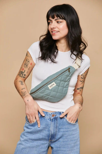 Olivia Sauge quilted belt bag