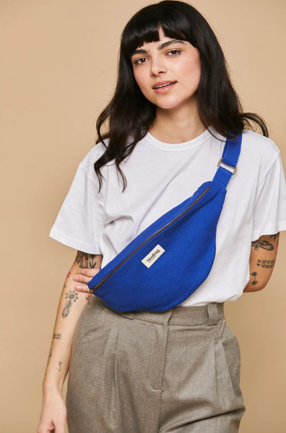 L Sasha belt bag Electric blue