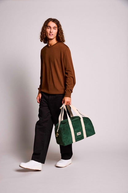 Charlie Bowling Bag in forest green corduroy