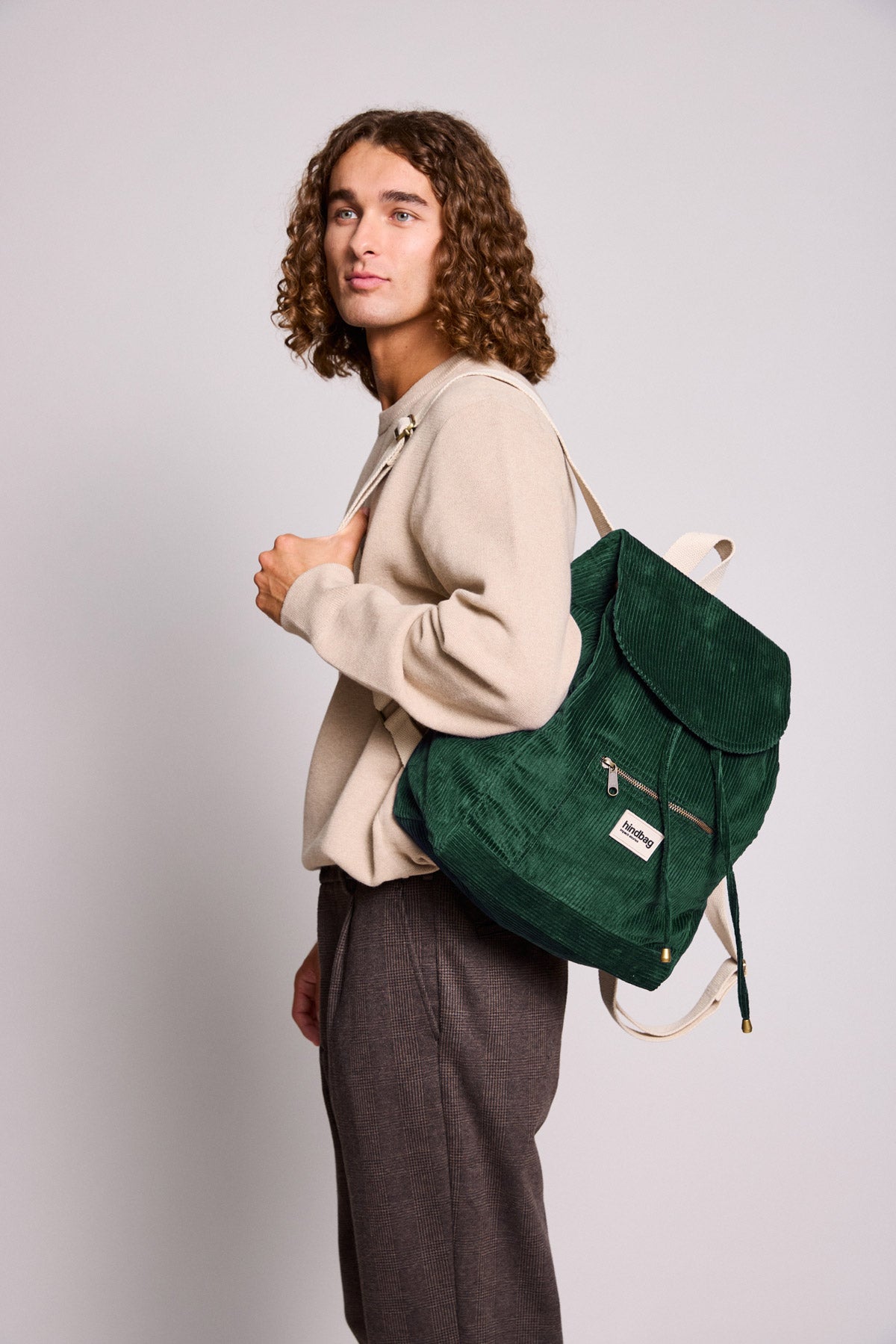 Eliot backpack in pine green corduroy