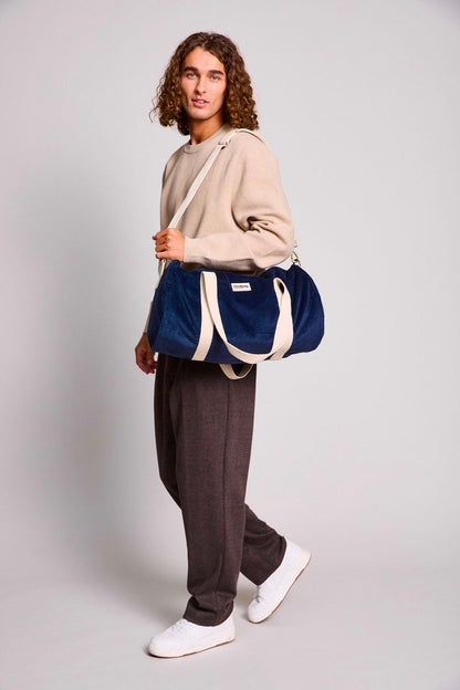 Simon duffel bag in navy corduroy
