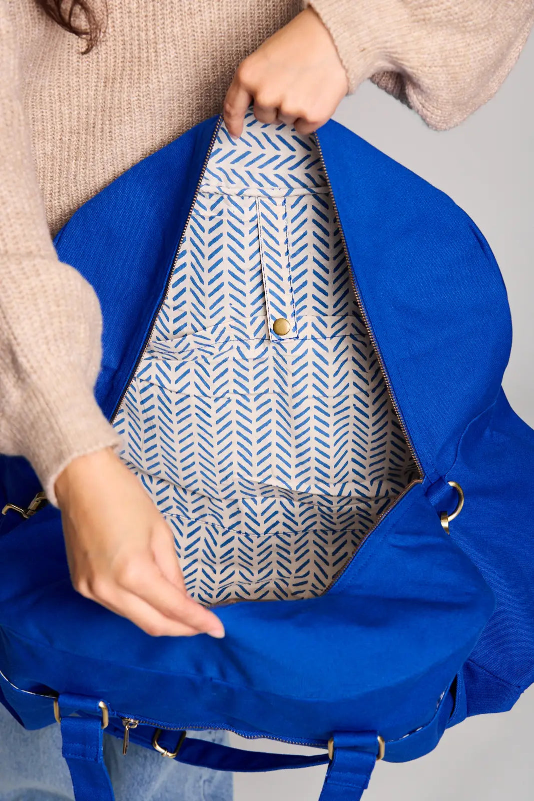 Yves Electric Blue Travel Bag