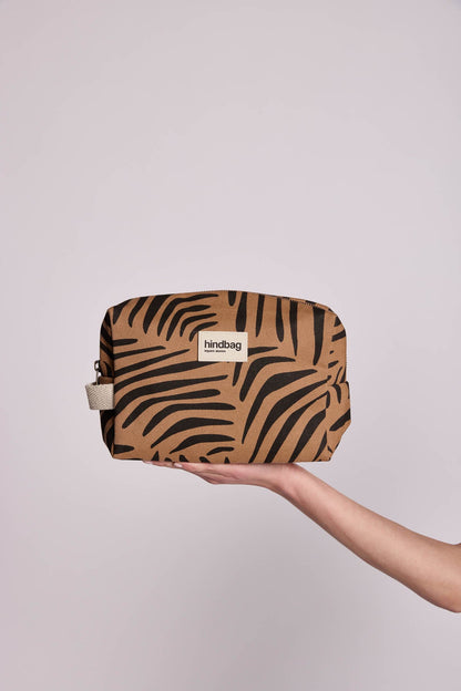 Léon Zebra Cinnamon Toiletry Bag