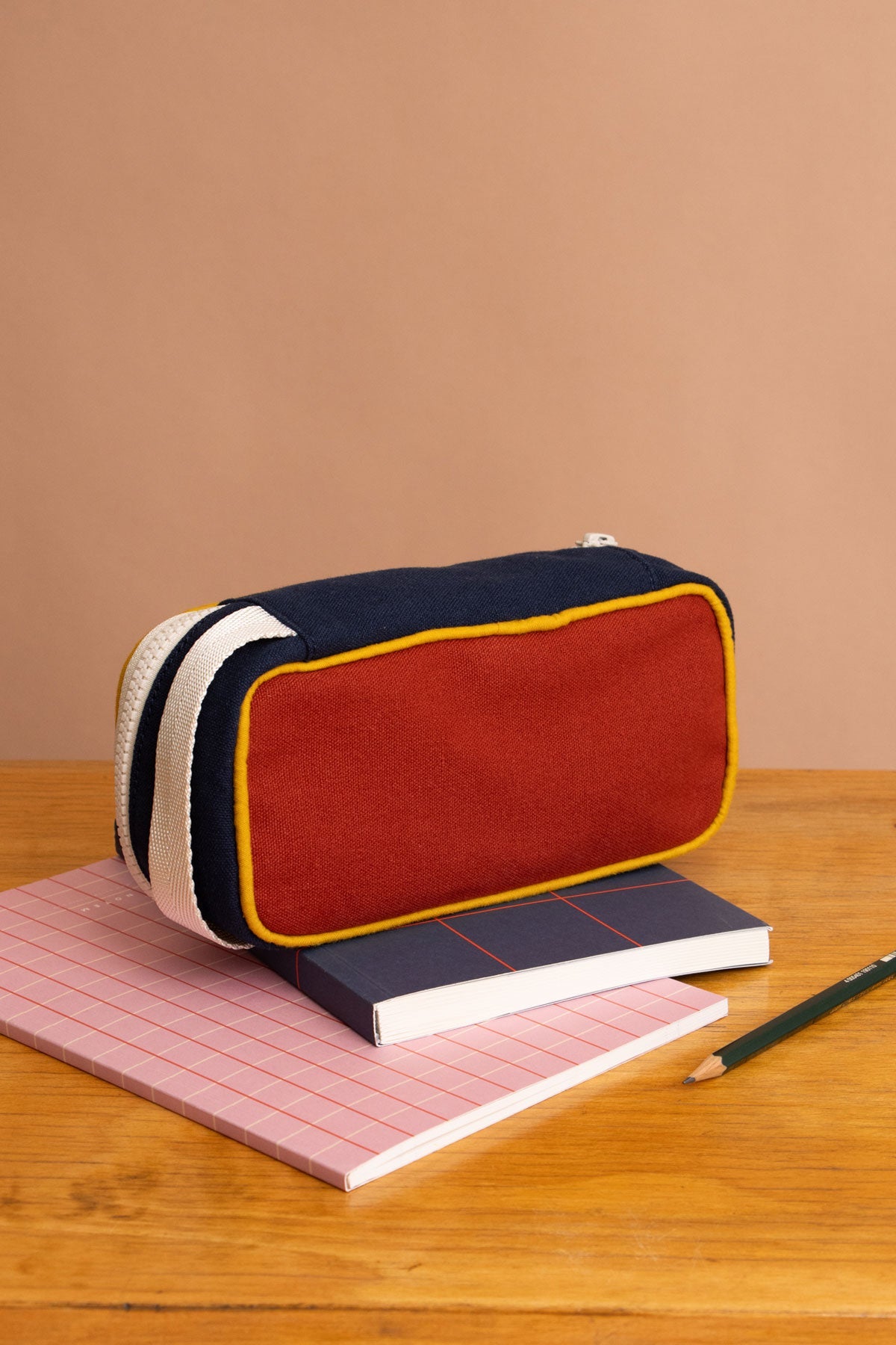Max Tricolor Lilac Pencil Case
